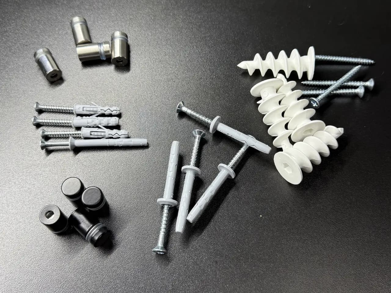 Standoff mounting kit for metal address signs — screws, wall anchors and spacers